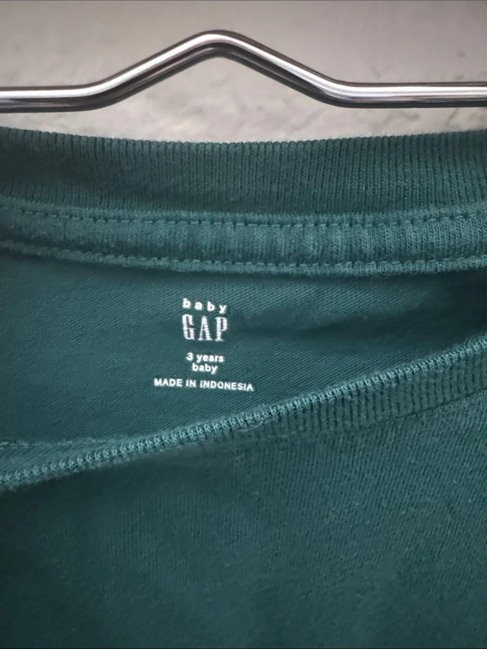Baby GAP Toddler Long Sleeve Shirt Bundle 3T Green & Beige Colorblock Tees